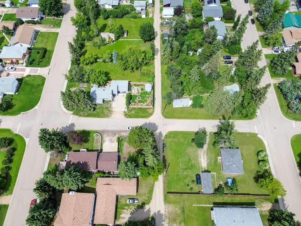 









4719


46

Avenue,
Sylvan Lake,




AB
T4S 1L4

