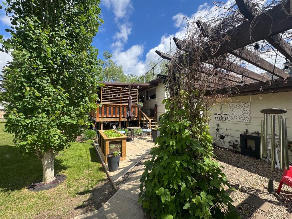 









5001


45

Street,
Sedgewick,




AB
T0B0C4

