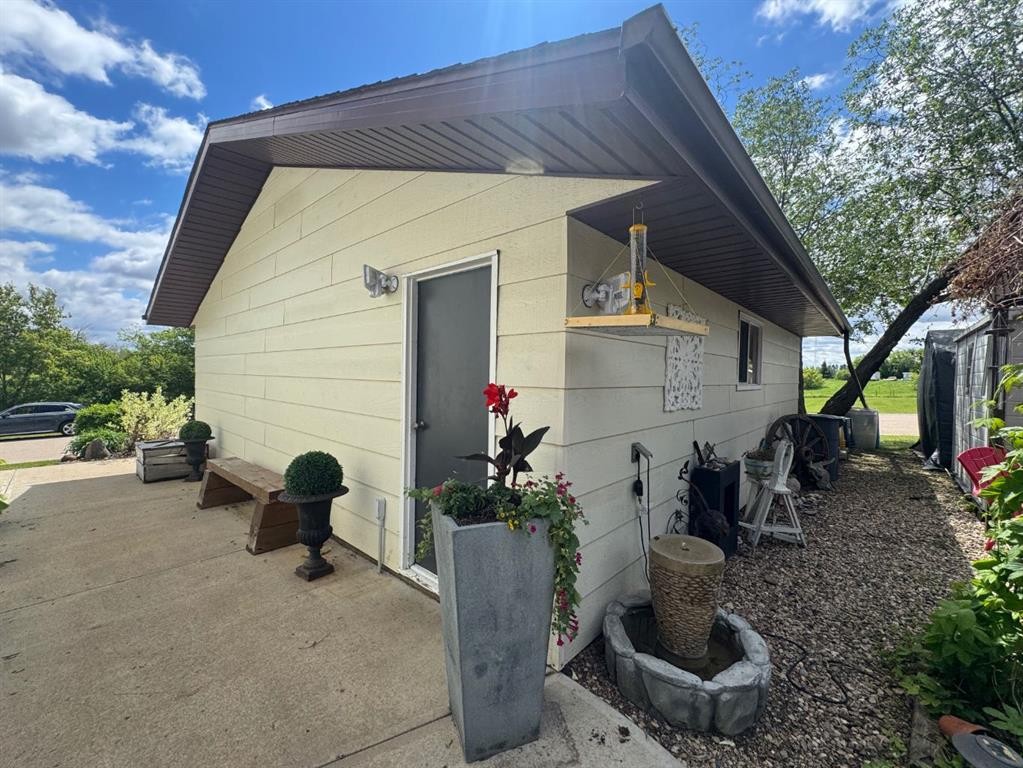 









5001


45

Street,
Sedgewick,




AB
T0B0C4

