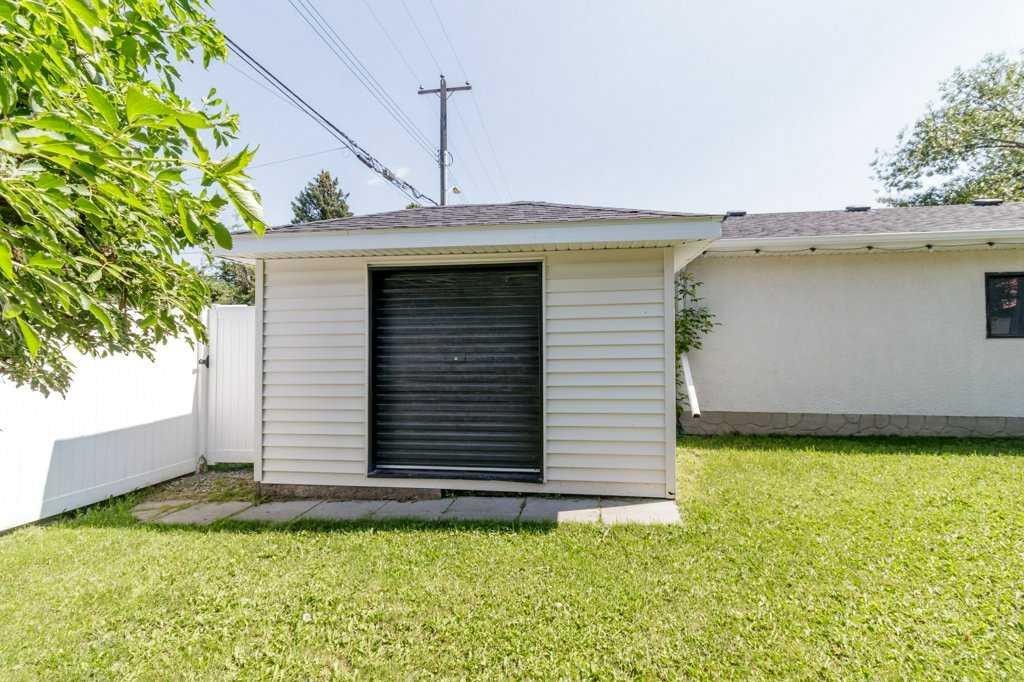 









3902


46

Street,
Red Deer,




AB
T4N 1M1

