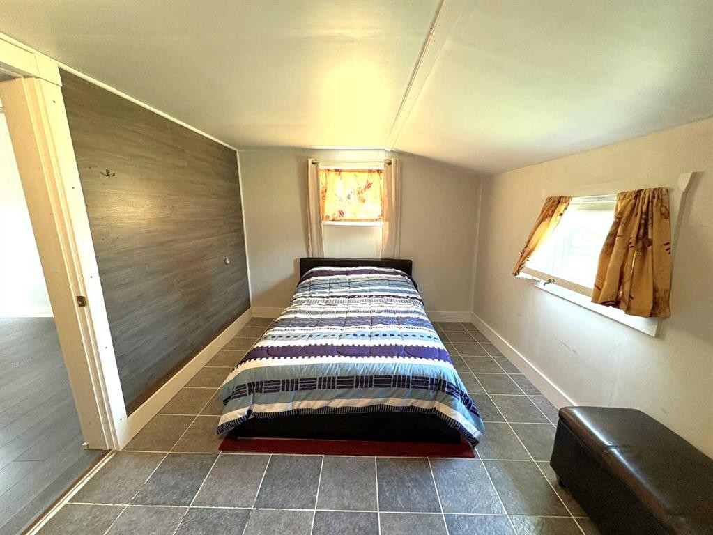 









109


Brownlee

Street,
Heisler,




AB
T0B 2A0

