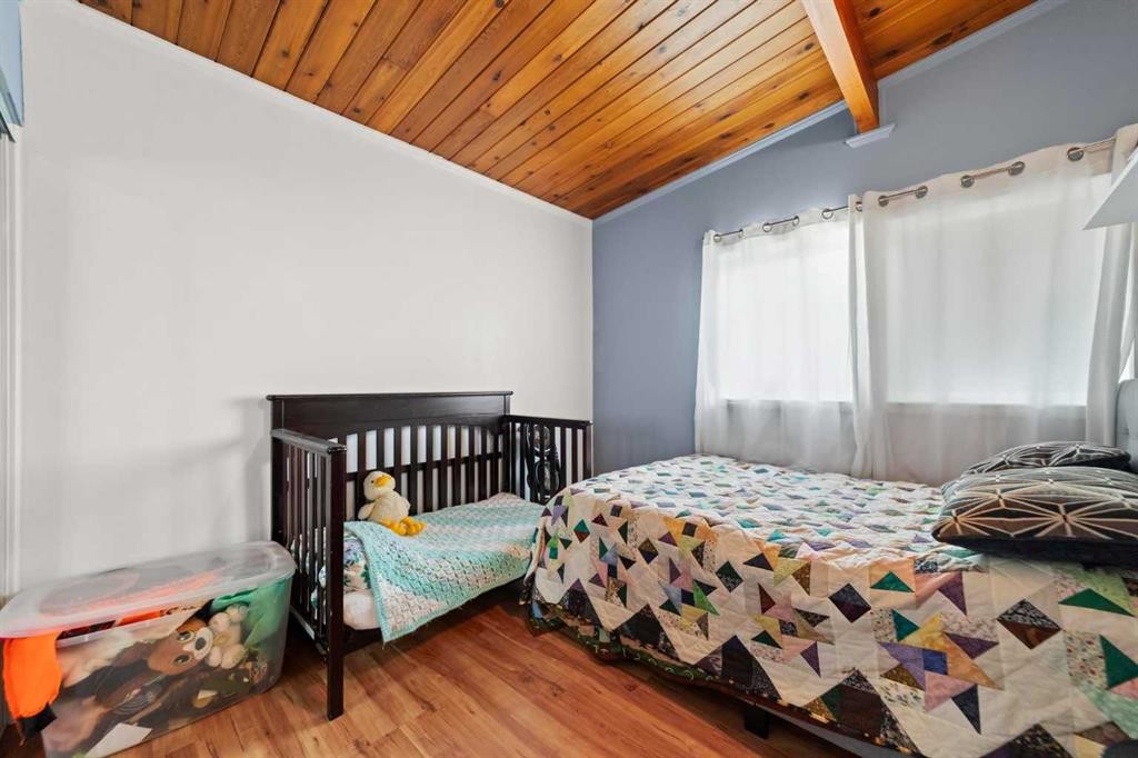 









318


Main Street

,
Ferintosh,




AB
T0B1M0

