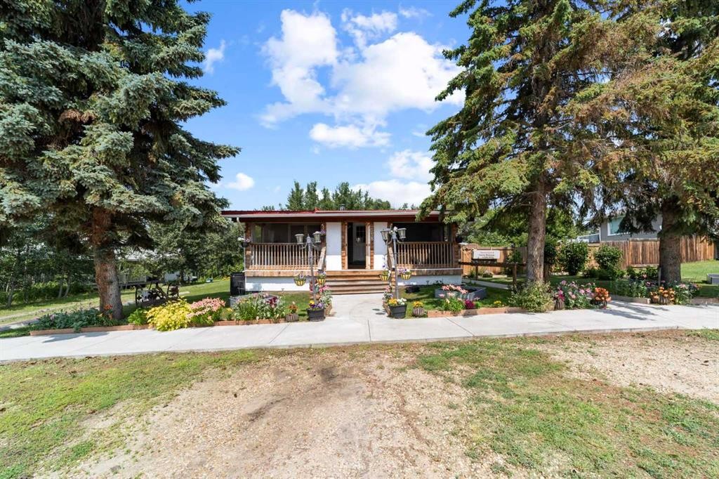 









318


Main Street

,
Ferintosh,




AB
T0B1M0

