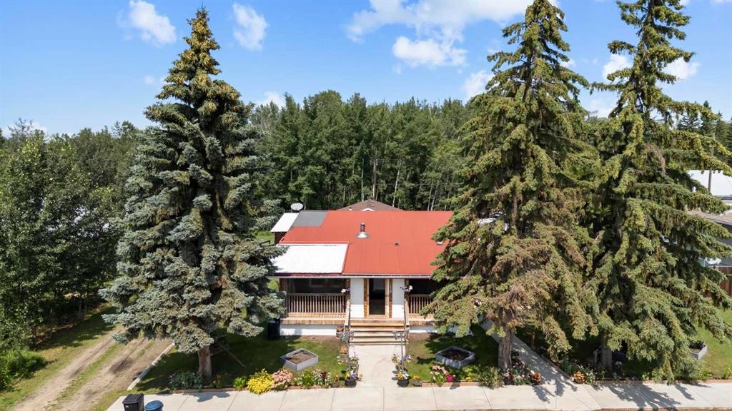 









318


Main Street

,
Ferintosh,




AB
T0B1M0

