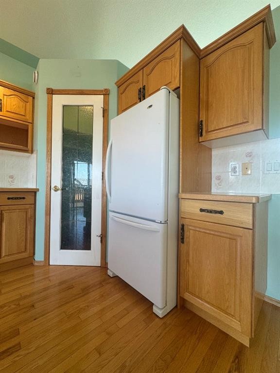 









114


Sunridge

Avenue,
Blackfalds,




AB
T0M0J0


