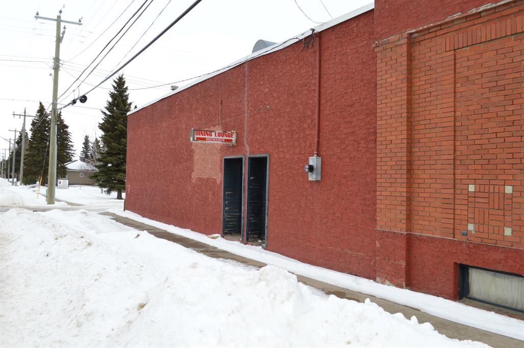 









4939


50

Street,
Killam,




AB
T0B 2L0

