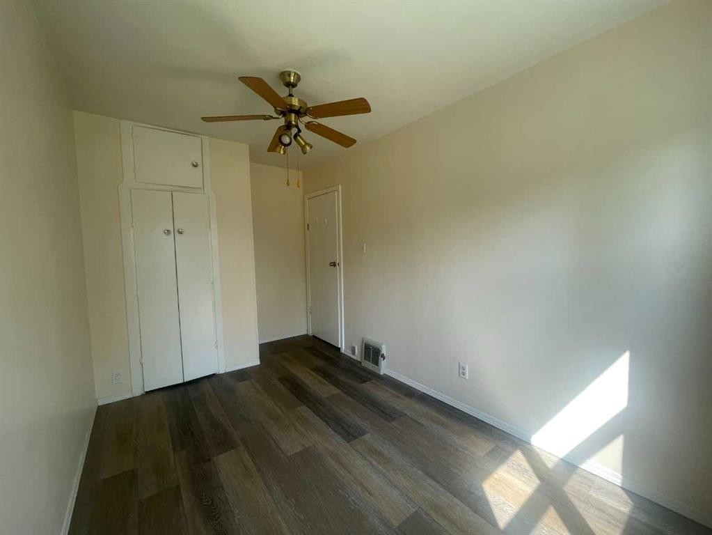 









5306


50

Street,
Camrose,




AB
T4V1R6

