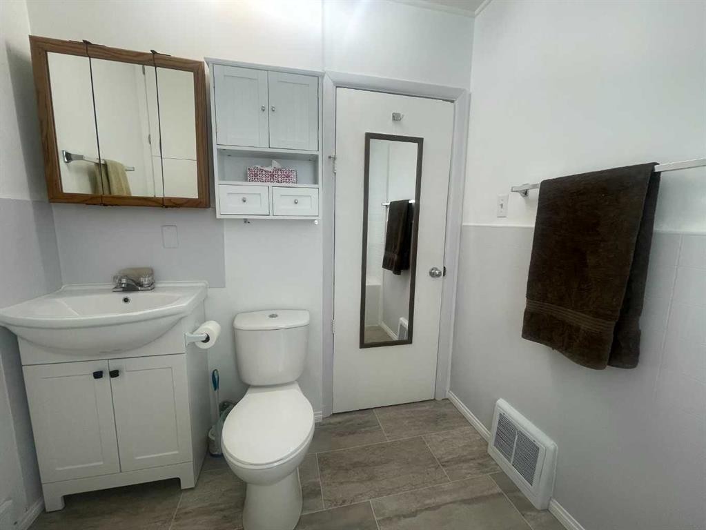 









5306


50

Street,
Camrose,




AB
T4V1R6

