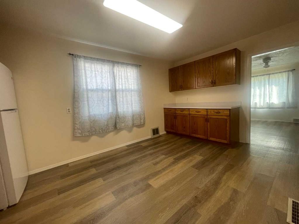 









5306


50

Street,
Camrose,




AB
T4V1R6

