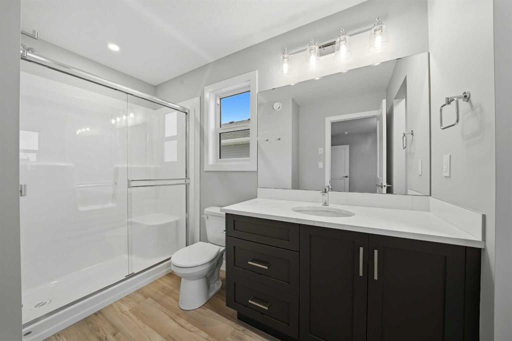 









70


Palmer

Circle,
Blackfalds,




AB
T0M 0J2

