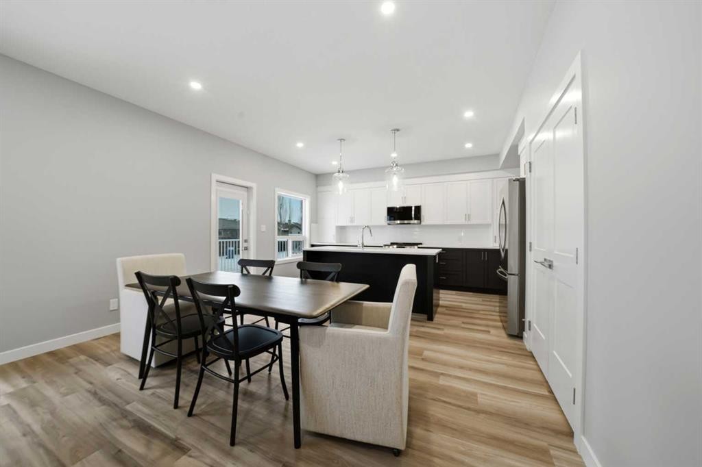 









70


Palmer

Circle,
Blackfalds,




AB
T0M 0J2

