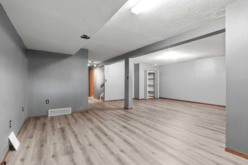 









56


Elder

Street,
Red Deer,




AB
T4R 2C6

