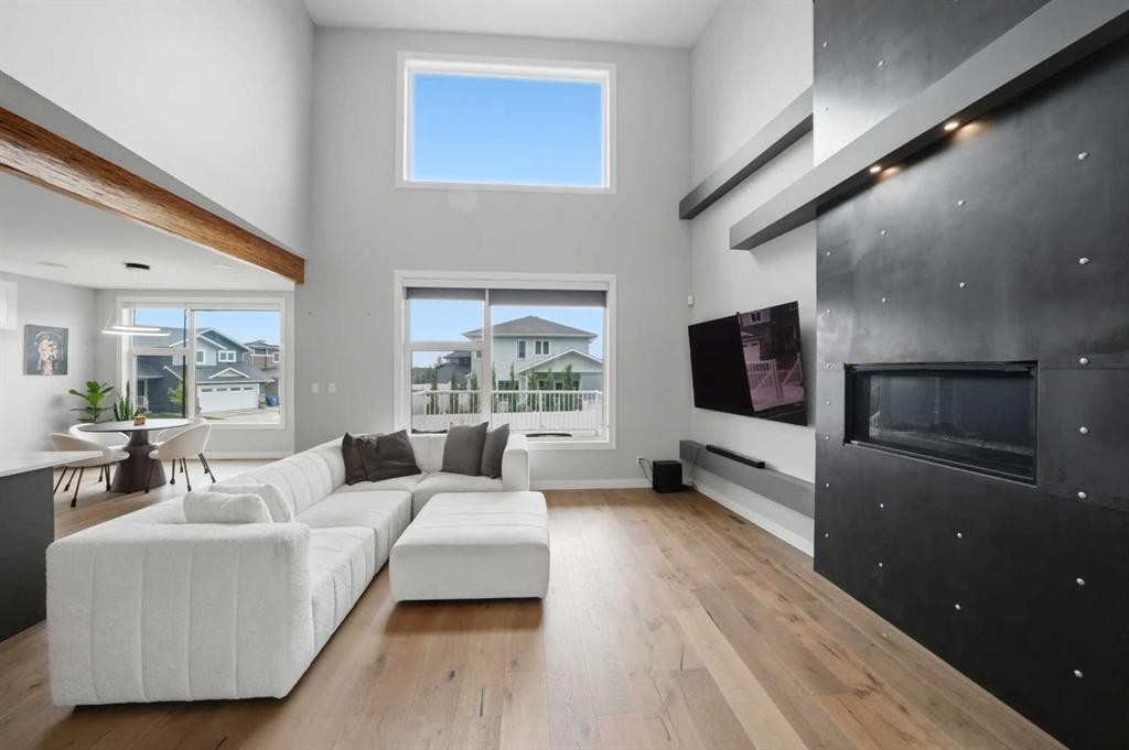 









102


Longmire

Close,
Red Deer,




AB
T4R 0T1

