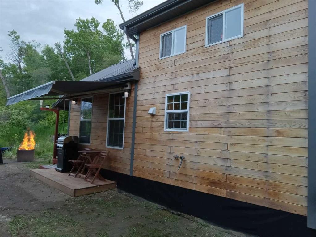 









#342


Range Road 214

, 44101,
Rural Camrose County,




AB
T0B1M0

