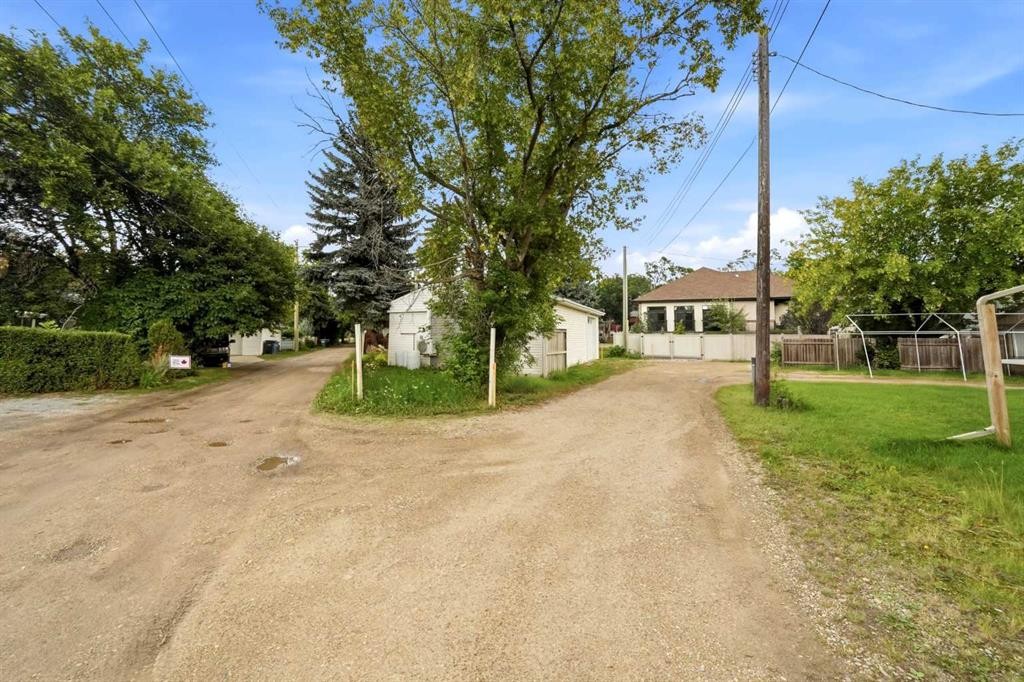 









3742


44

Avenue,
Red Deer,




AB
T4N 3H5

