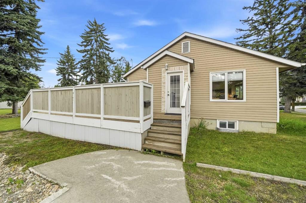 









3742


44

Avenue,
Red Deer,




AB
T4N 3H5


