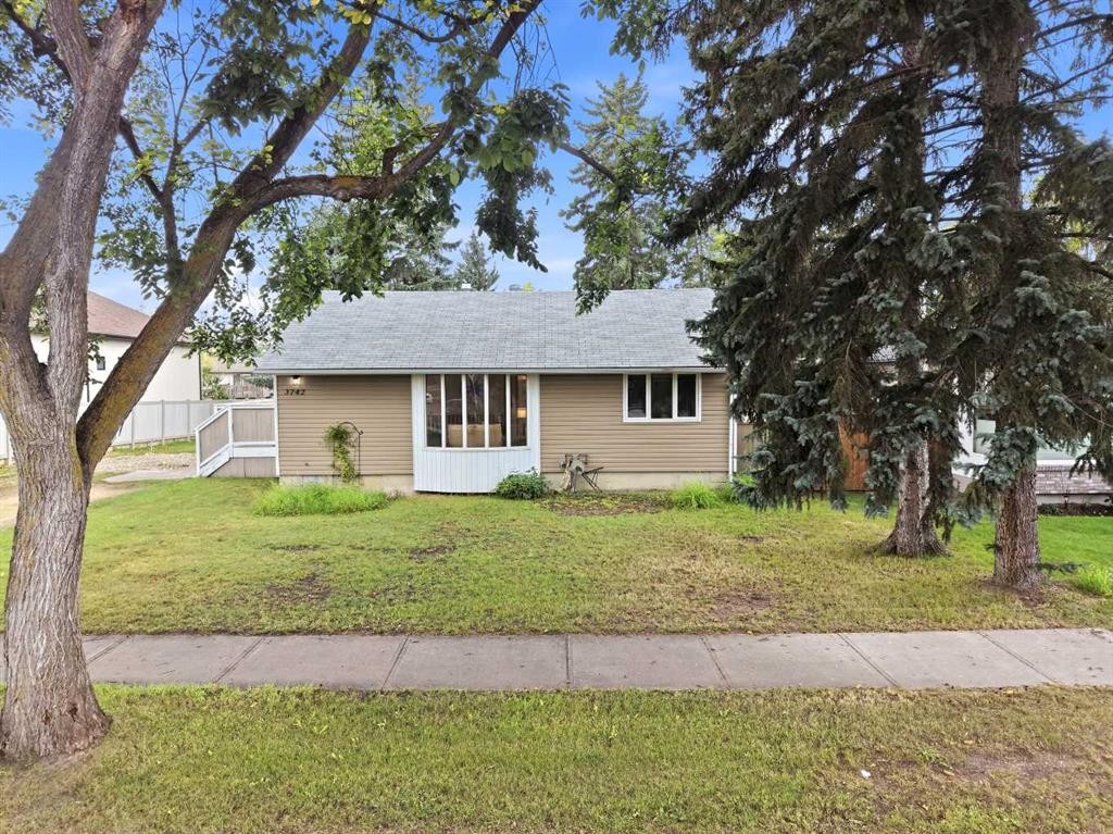









3742


44

Avenue,
Red Deer,




AB
T4N 3H5

