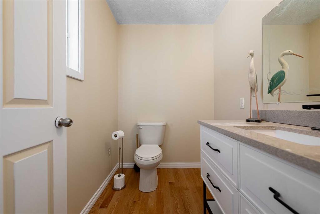 









325


Minnewaukan

Road,
Tillicum Beach,




AB
T4V 2m9

