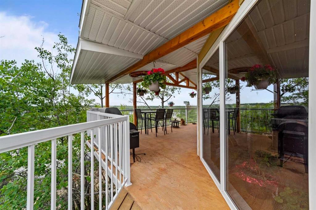 









325


Minnewaukan

Road,
Tillicum Beach,




AB
T4V 2m9

