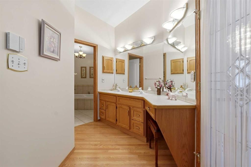 









4901


Farrell

Avenue, 15,
Red Deer,




AB
T4N 6W2

