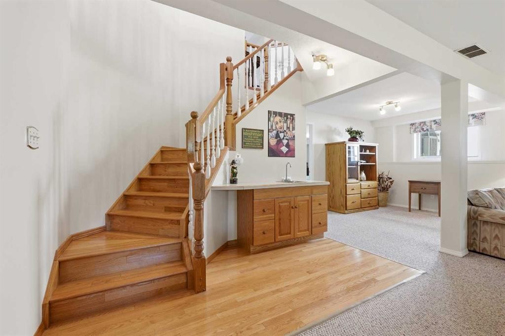 









4901


Farrell

Avenue, 15,
Red Deer,




AB
T4N 6W2

