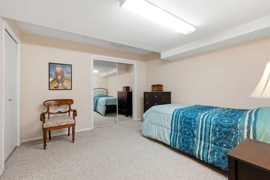 









4901


Farrell

Avenue, 15,
Red Deer,




AB
T4N 6W2

