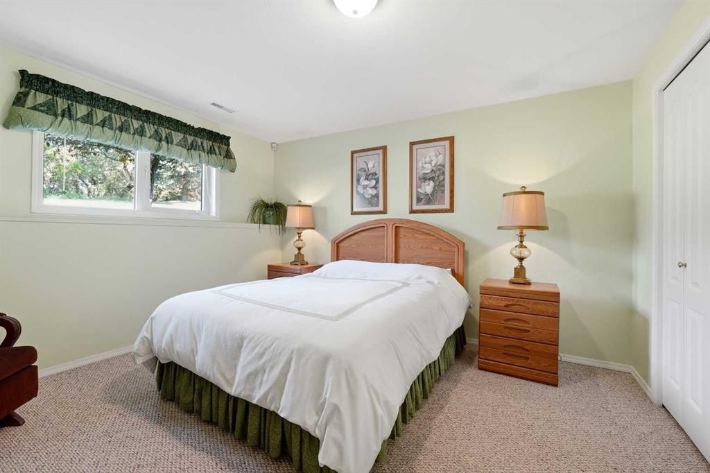 









4901


Farrell

Avenue, 15,
Red Deer,




AB
T4N 6W2

