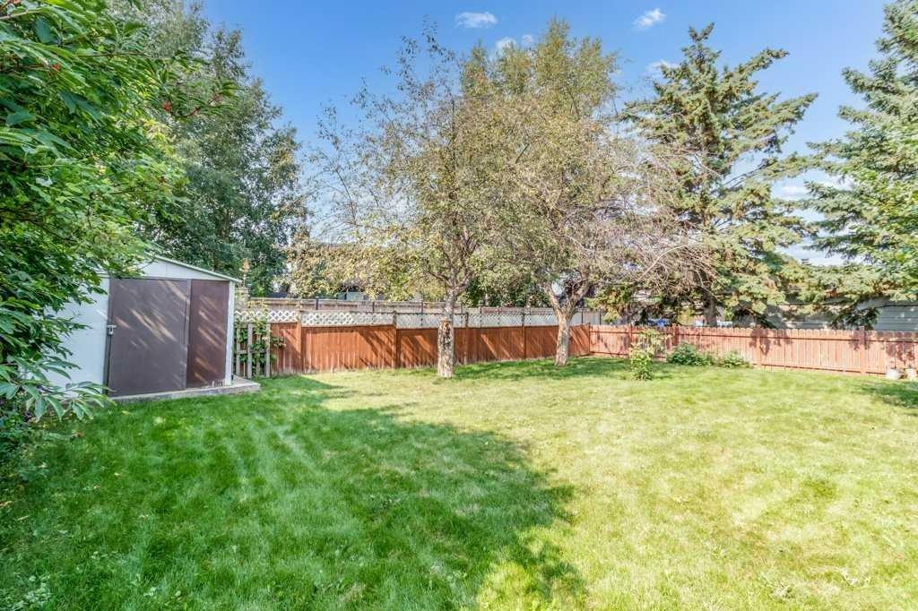 









18


Odell

Green,
Red Deer,




AB
T4N 1H7

