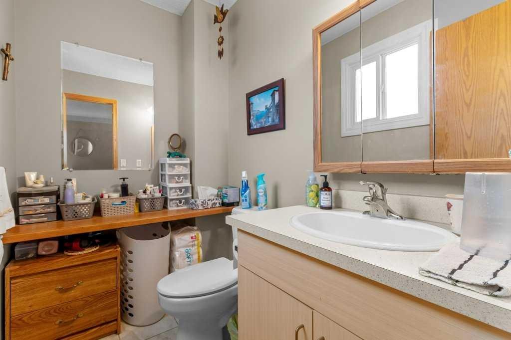 









46


Meadowview

Close,
Sylvan Lake,




AB
T4S 1H9

