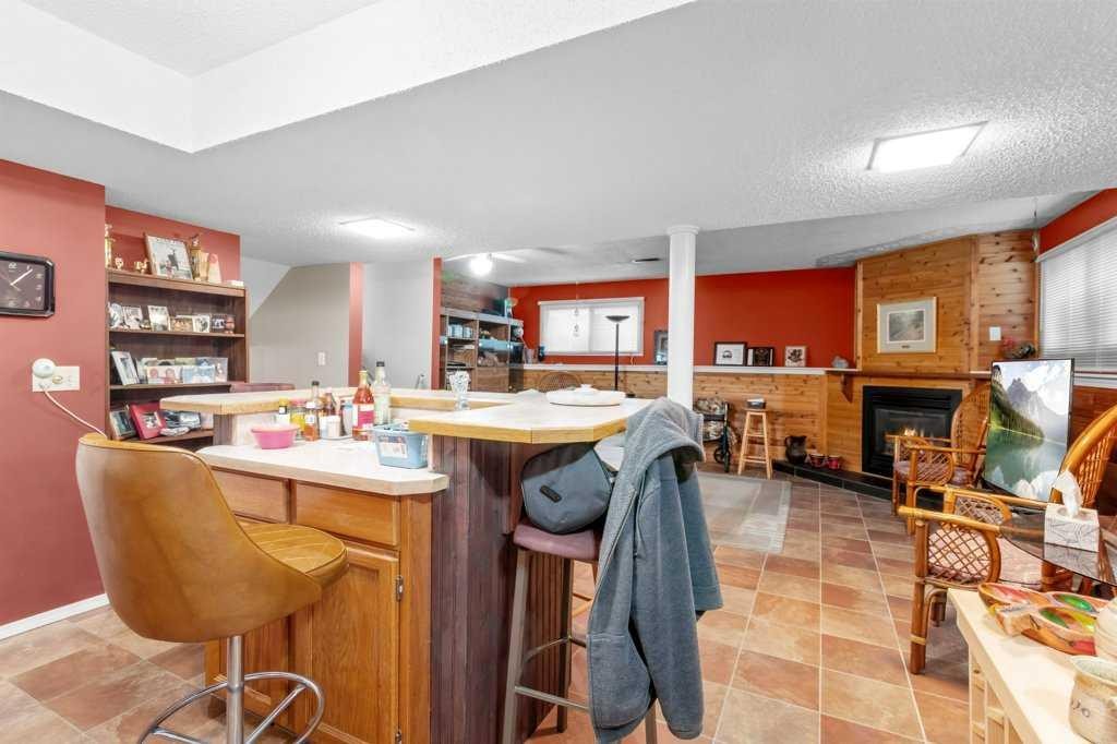 









46


Meadowview

Close,
Sylvan Lake,




AB
T4S 1H9

