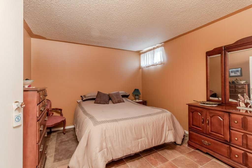 









46


Meadowview

Close,
Sylvan Lake,




AB
T4S 1H9

