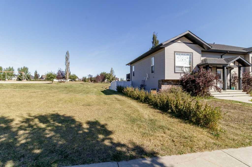 









74


Hawkridge

Boulevard,
Penhold,




AB
T0M 1R0

