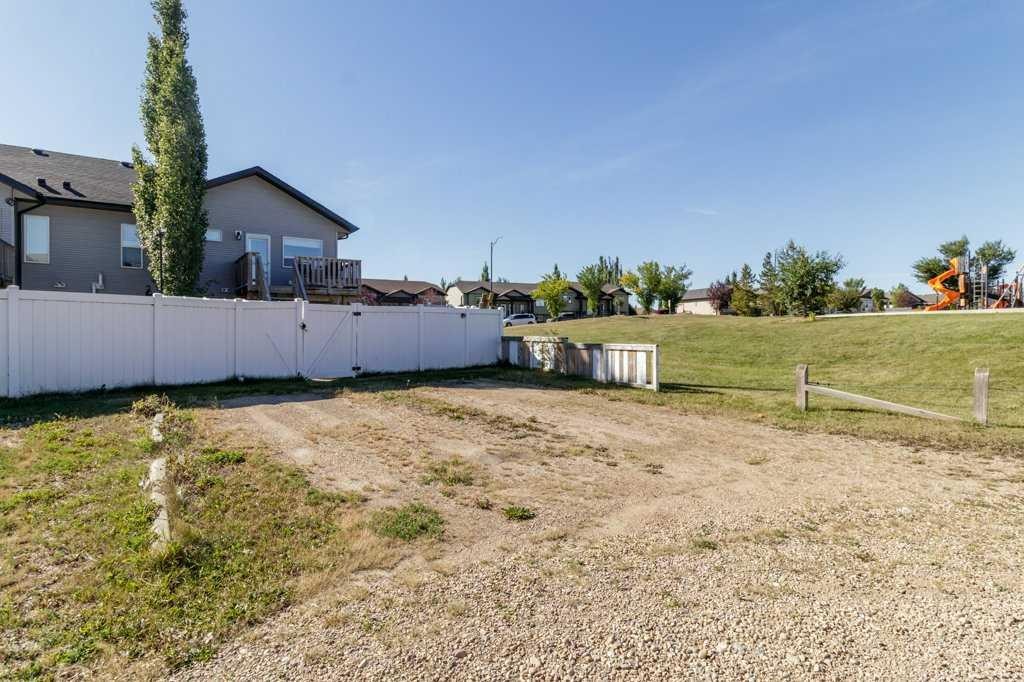 









74


Hawkridge

Boulevard,
Penhold,




AB
T0M 1R0

