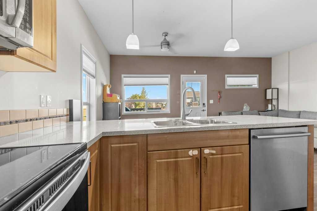 









74


Hawkridge

Boulevard,
Penhold,




AB
T0M 1R0

