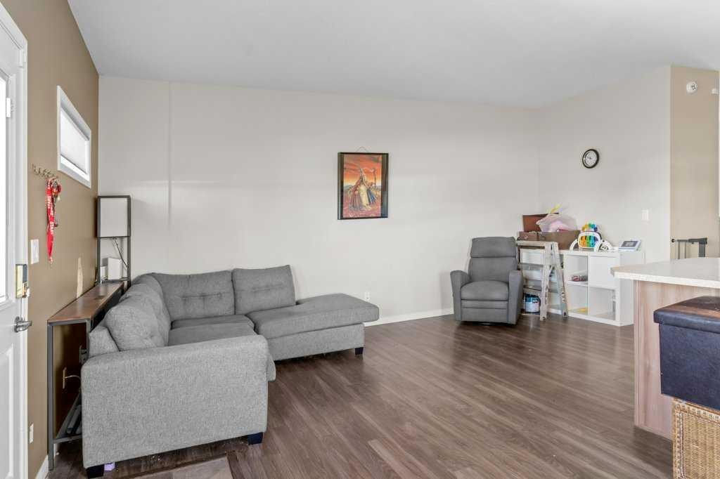 









74


Hawkridge

Boulevard,
Penhold,




AB
T0M 1R0


