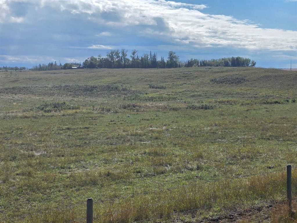 









41323 - 2


Range Road 262

,
Rural Lacombe County,




AB
T4L 2N4

