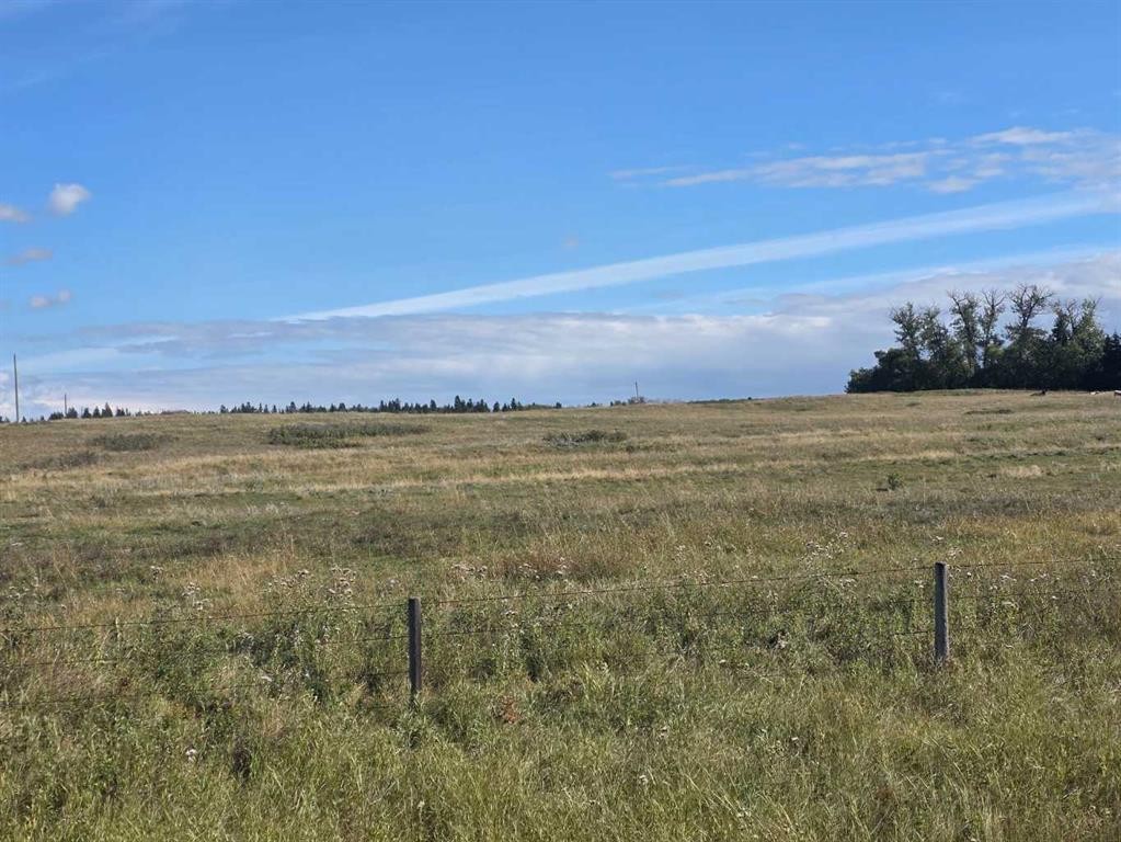 









41323 - 2


Range Road 262

,
Rural Lacombe County,




AB
T4L 2N4

