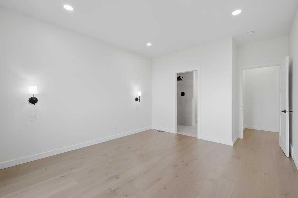 









37


Maclean

Close,
Blackfalds,




AB
T4M 0H4

