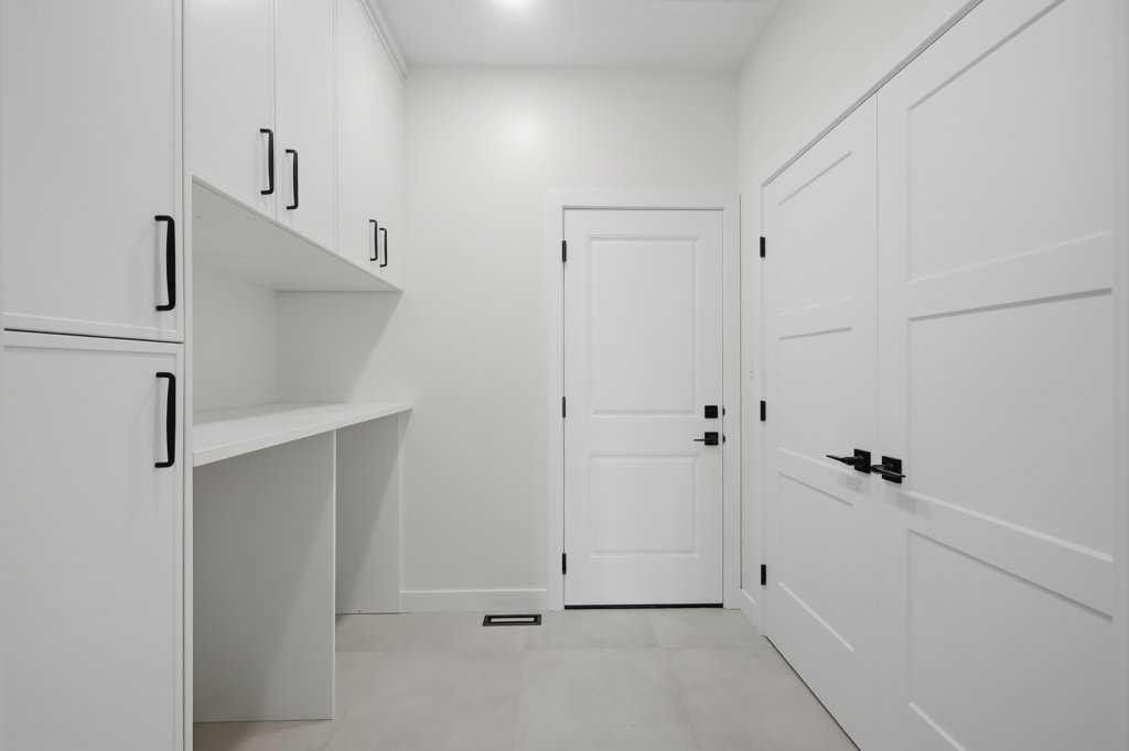 









37


Maclean

Close,
Blackfalds,




AB
T4M 0H4

