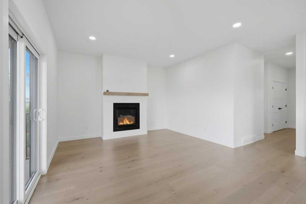 









37


Maclean

Close,
Blackfalds,




AB
T4M 0H4

