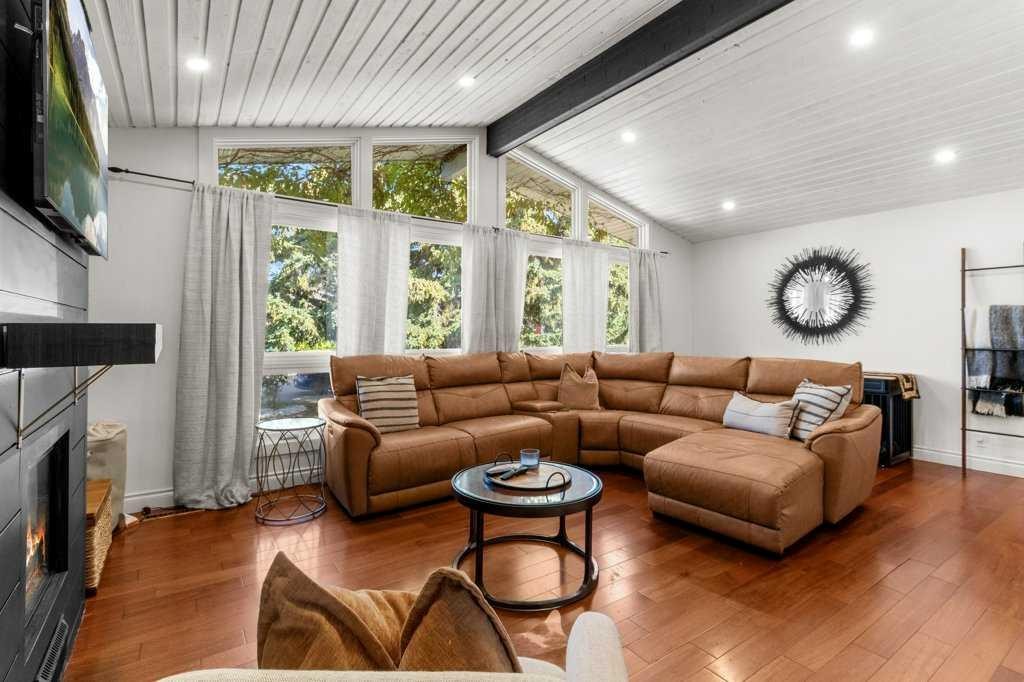 









5


Selkirk

Boulevard,
Red Deer,




AB
T4N 0G1

