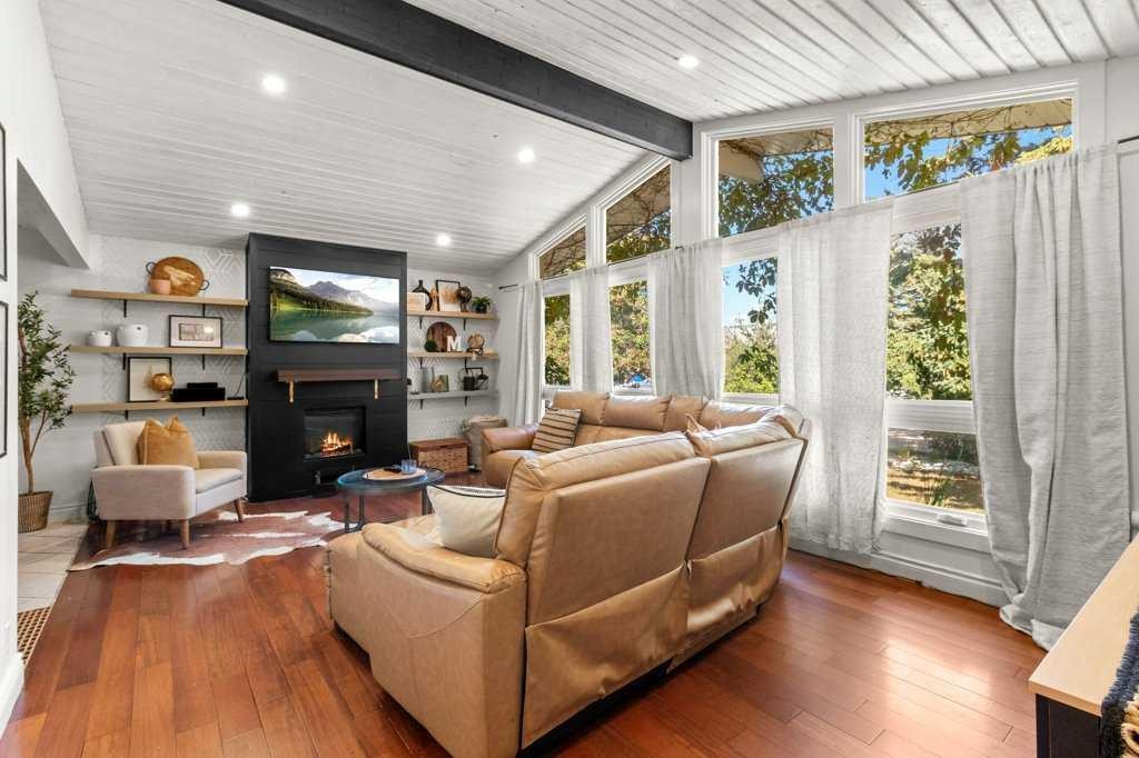 









5


Selkirk

Boulevard,
Red Deer,




AB
T4N 0G1

