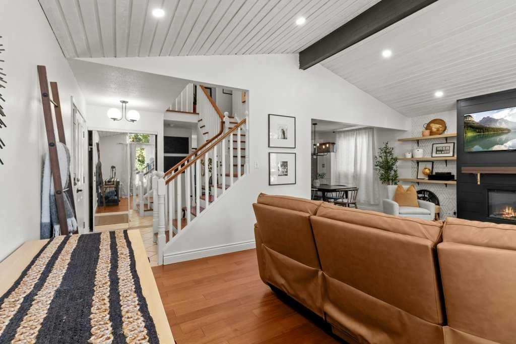 









5


Selkirk

Boulevard,
Red Deer,




AB
T4N 0G1

