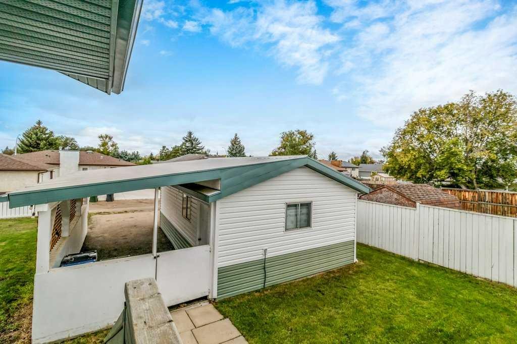 









4131


53

Avenue,
Innisfail,




AB
T4G 1G2

