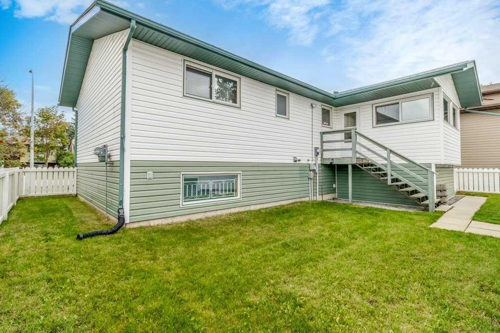 









4131


53

Avenue,
Innisfail,




AB
T4G 1G2

