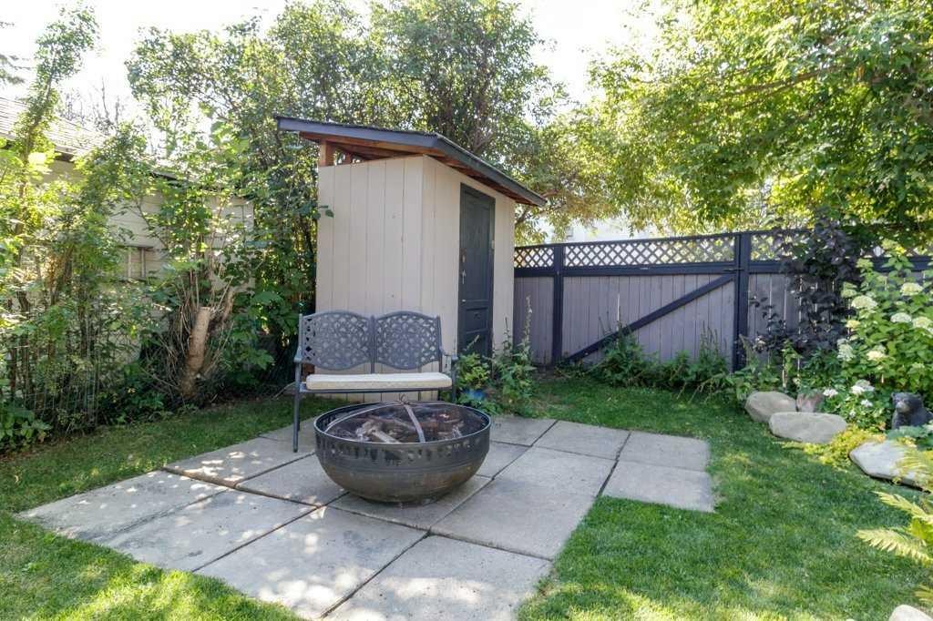 









5708


45

Avenue,
Red Deer,




AB
T4N 3L9

