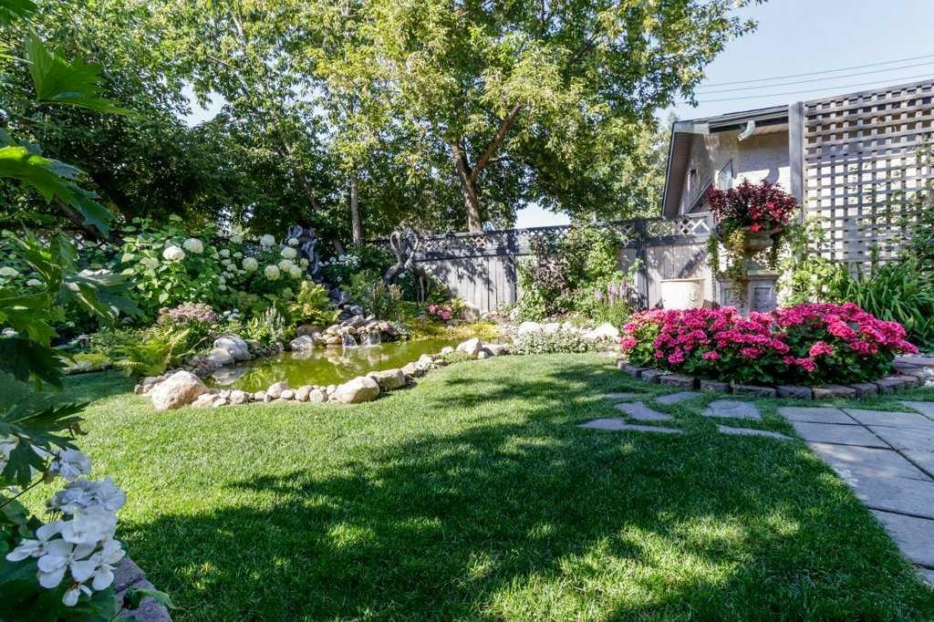 









5708


45

Avenue,
Red Deer,




AB
T4N 3L9

