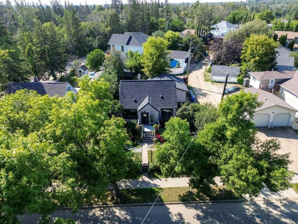 









5708


45

Avenue,
Red Deer,




AB
T4N 3L9

