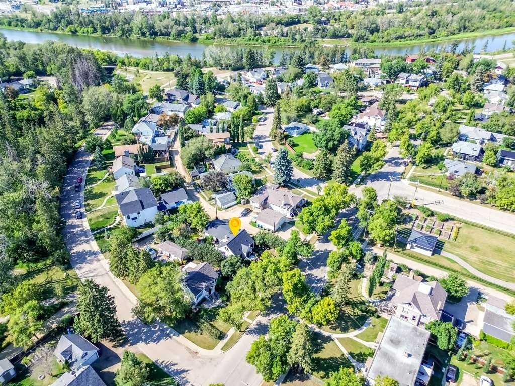









5708


45

Avenue,
Red Deer,




AB
T4N 3L9

