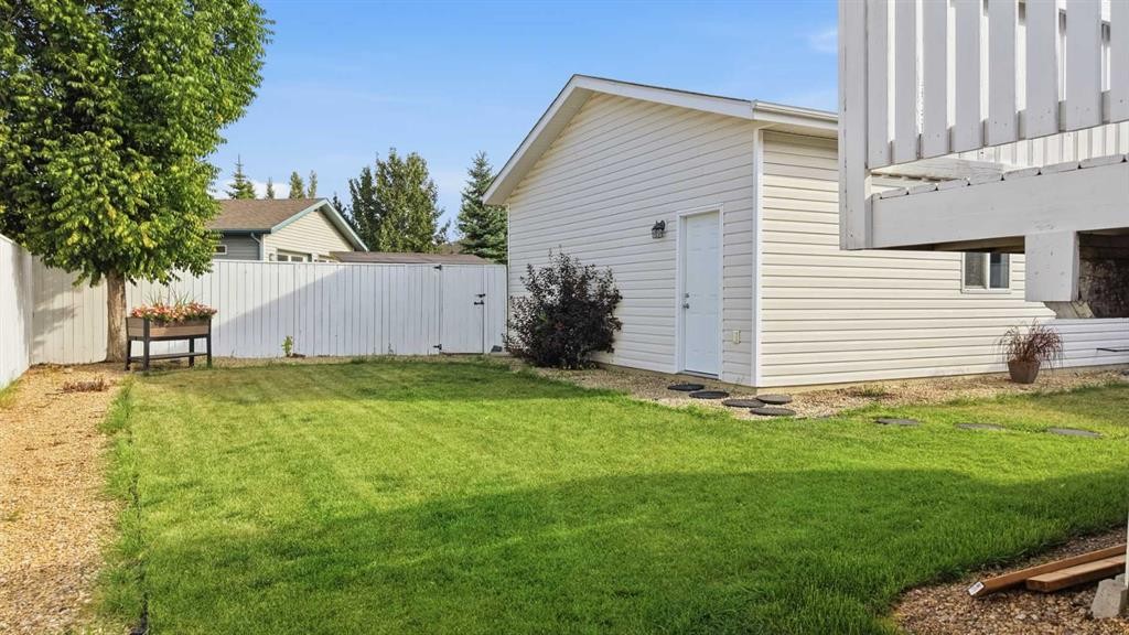 









148


Dempsey

Street,
Red Deer,




AB
T4R 2Y9

